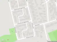 Brandweer met gepaste spoed naar de Leonardus van Veghelstraat in Heesch vanwege stankoverlast