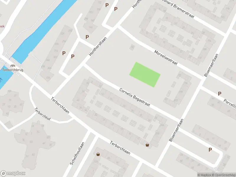 Ambulance met gepaste spoed naar de Cornelis Begastraat in Alkmaar