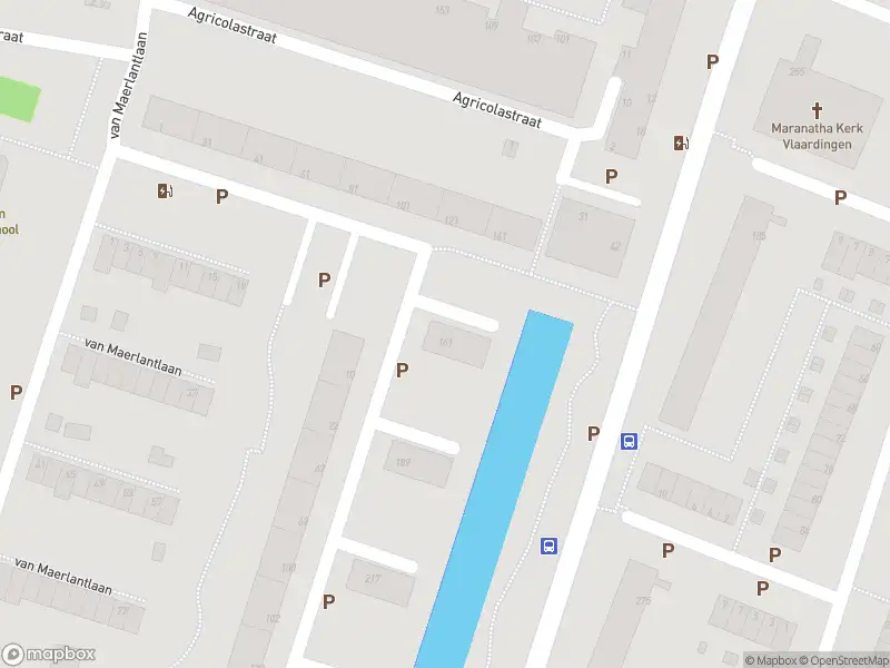 Ambulance met grote spoed naar de Datheenstraat in Vlaardingen