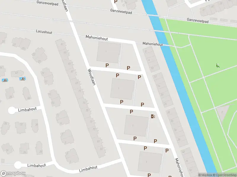 Ambulance met gepaste spoed naar de Makoréhout in Zoetermeer