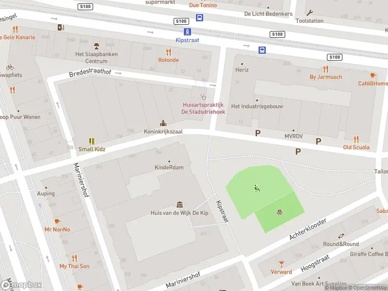 Ambulance met grote spoed naar de Kipstraat in Rotterdam