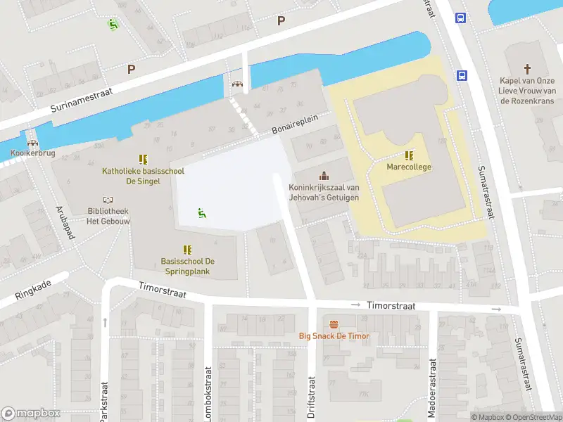 Brandweer met gepaste spoed naar de Bonaireplein in Leiden vanwege afgaan automatisch brandalarm