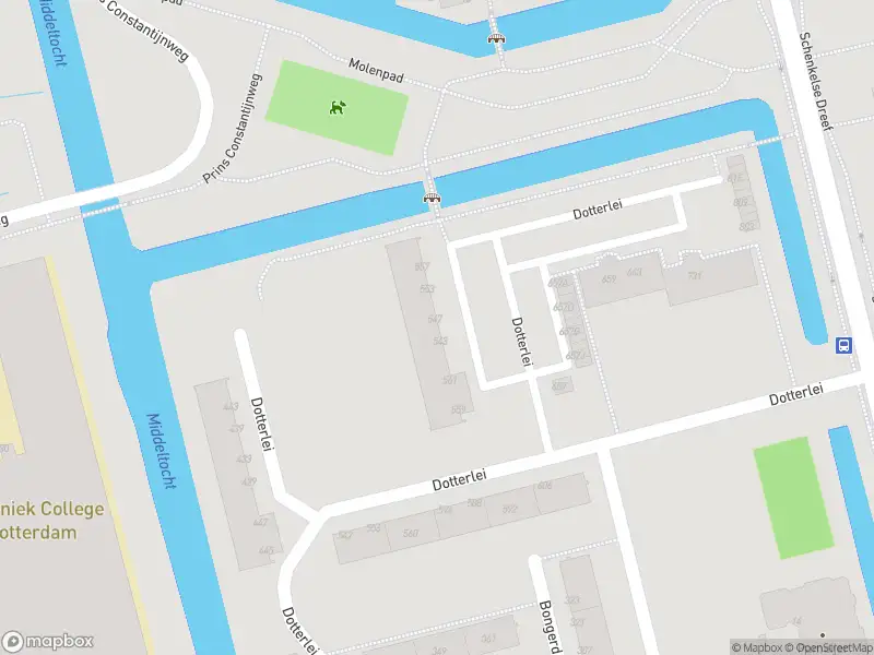 Ambulance met gepaste spoed naar de Dotterlei in Capelle aan den IJssel