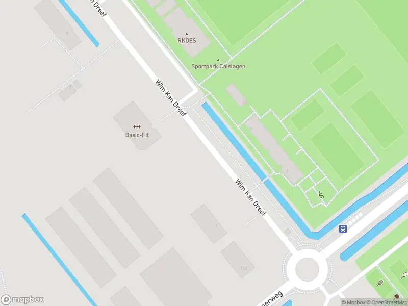 Ambulance met grote spoed naar de Wim Kan Dreef in Kudelstaart