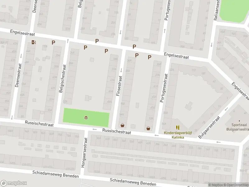 Ambulance met gepaste spoed naar de Finsestraat in Rotterdam