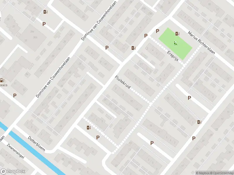 Ambulance met grote spoed naar de Pastoor Canniuslaan in Bergschenhoek