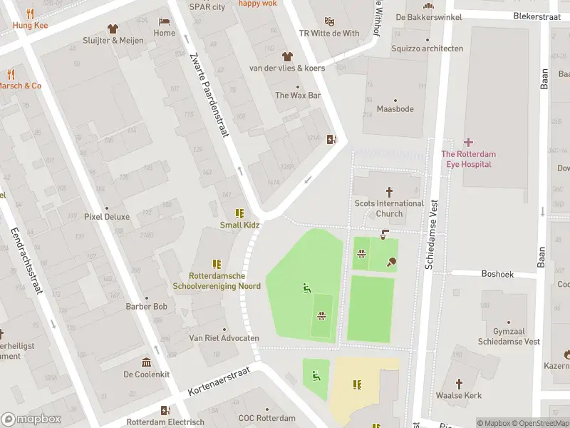 Ambulance met gepaste spoed naar de Kruisplein in Rotterdam