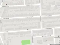 Brandweer met grote spoed naar de Schuytstraat in Pernis Rotterdam vanwege waarnemen gaslucht