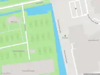 Ambulance met gepaste spoed naar de Burgerweeshuispad in Amsterdam