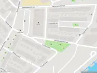 Brandweer met gepaste spoed naar de Paradijsappelstraat in Amsterdam