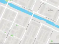 Brandweer met gepaste spoed naar de Bertus Aafjeslaan in Amstelveen vanwege afhijsen patient