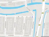 Brandweer met grote spoed naar de Gerard Doustraat in Hazerswoude-Dorp vanwege gebouwbrand