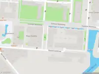 Ambulance met grote spoed naar de Eemlandstraat in Amsterdam