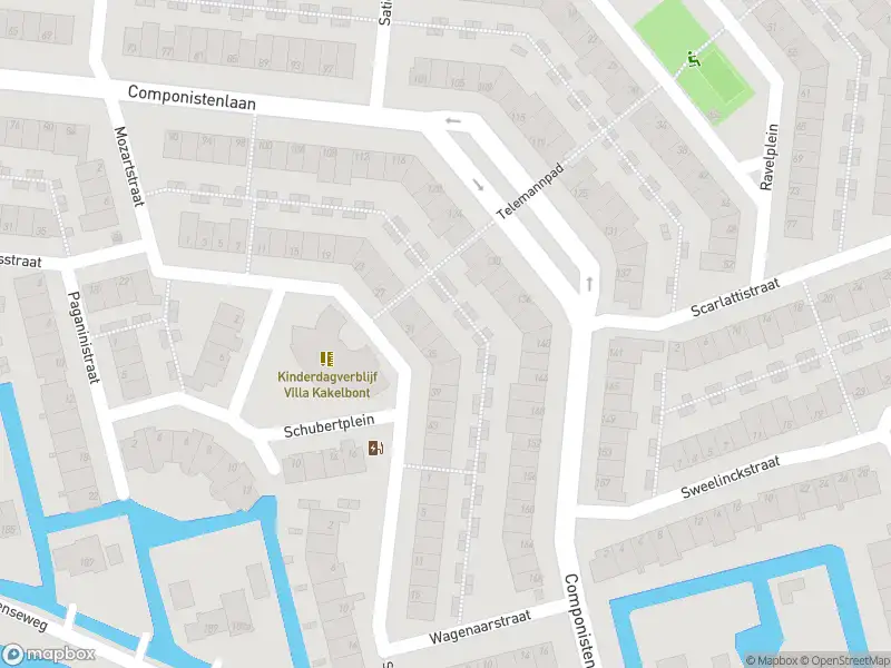 Ambulance met grote spoed naar de Ravelstraat in Gouda