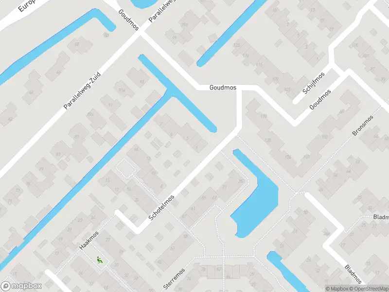 Ambulance met gepaste spoed naar de Schotelmos in Nieuwerkerk aan den IJssel