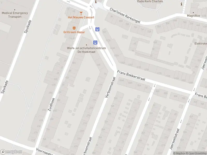 Ambulance met grote spoed naar de Verboomstraat in Rotterdam