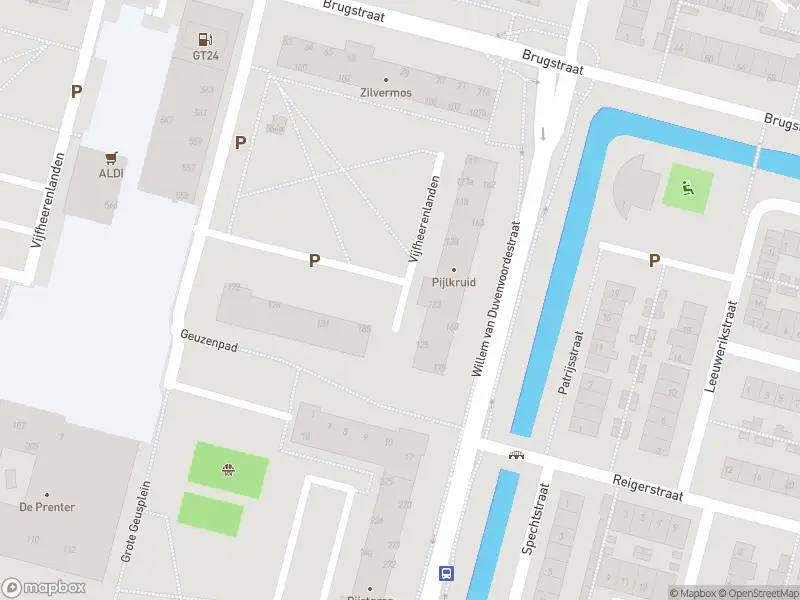 Brandweer met gepaste spoed naar de Olmenstraat in Vianen