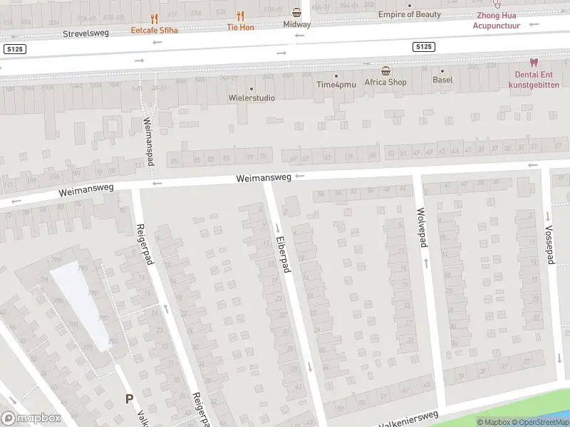 Ambulance met grote spoed naar de Eiberpad in Rotterdam