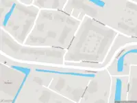 Ambulance met grote spoed naar de Ambachtsweer in Sliedrecht