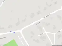 Brandweer met grote spoed naar de Koenraadtweg in Maarheeze vanwege gebouwbrand