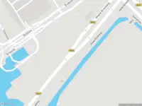 Traumahelikopter naar de Middel Broekweg in Honselersdijk vanwege middelgrote brand