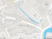 Politie naar de Wadenoijenlaan in Tiel vanwege aanrijding met letsel