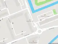 Ambulance met grote spoed naar de Sperwerlaan in Vlaardingen