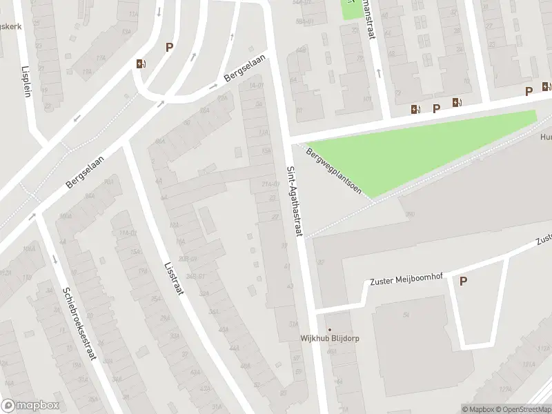 Ambulance met grote spoed naar de Sint-Agathastraat in Rotterdam