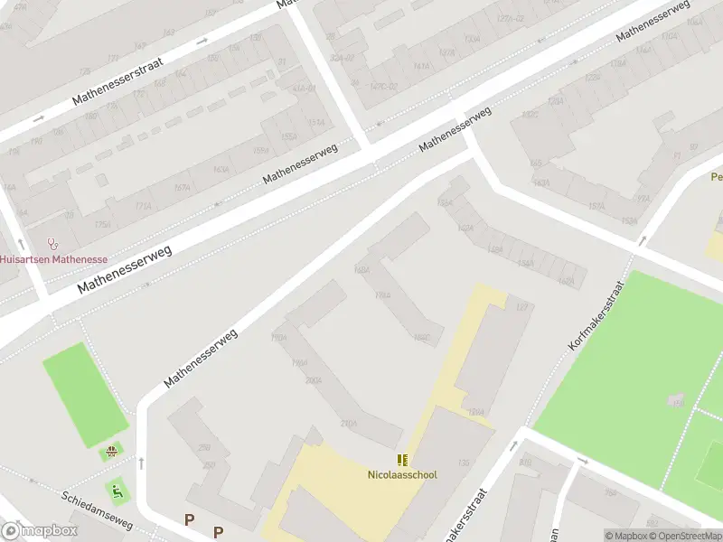 Ambulance met grote spoed naar de Mathenesserweg in Rotterdam