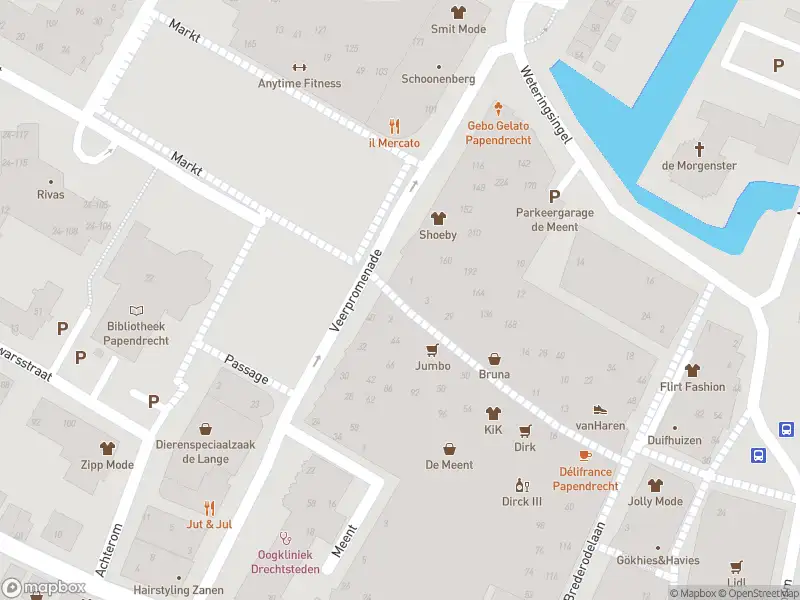 Ambulance met gepaste spoed naar de Meentpassage in Papendrecht