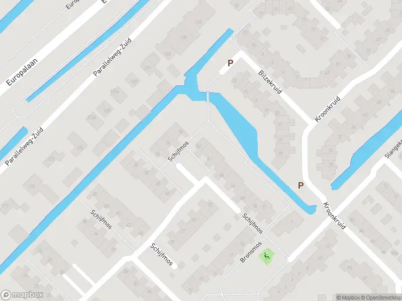 Ambulance met grote spoed naar de Schijfmos in Nieuwerkerk aan den IJssel