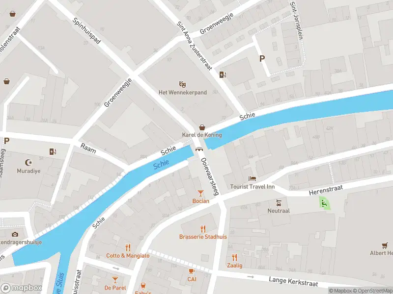 Ambulance met gepaste spoed naar de Schie in Schiedam