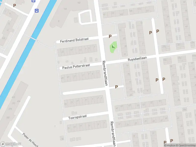 Brandweer met gepaste spoed naar de Paulus Potterstraat in Alblasserdam vanwege reanimatie