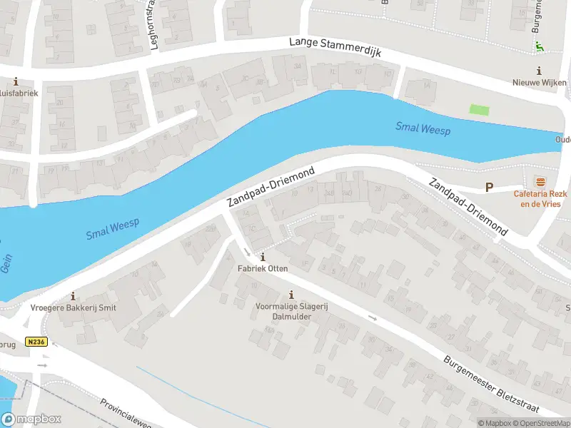 Ambulance met gepaste spoed naar de J. Kruiswijkhof in Amsterdam