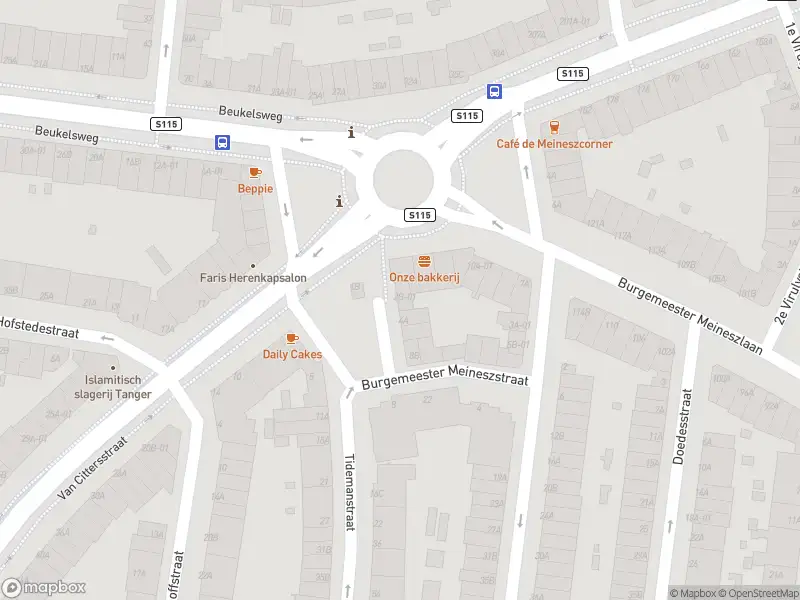 Ambulance met gepaste spoed naar de Tidemanstraat in Rotterdam