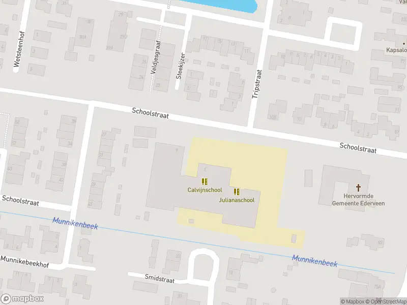 Brandweer met gepaste spoed naar de Schoolstraat in Ederveen