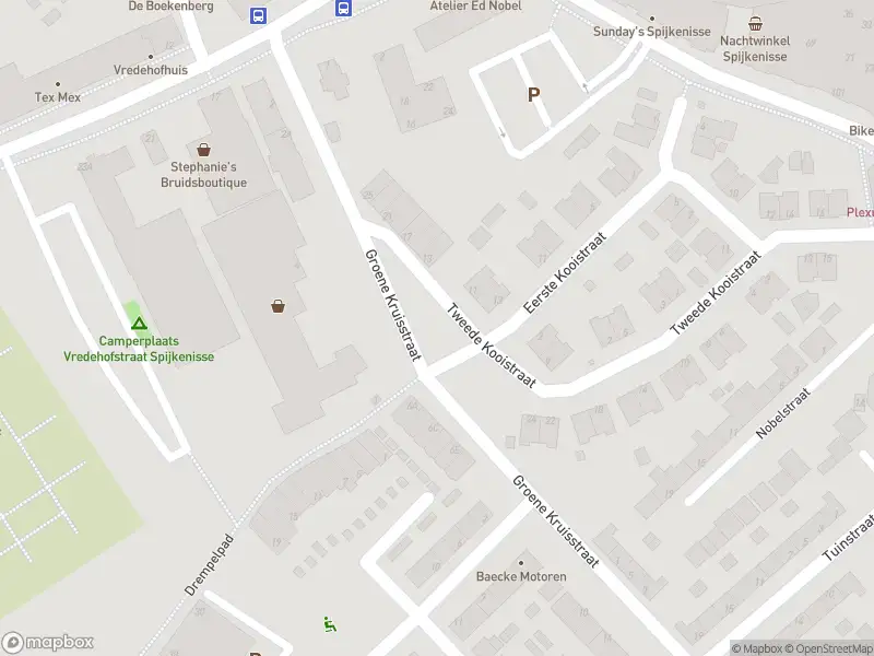 Ambulance met grote spoed naar de Groene Kruisstraat in Spijkenisse