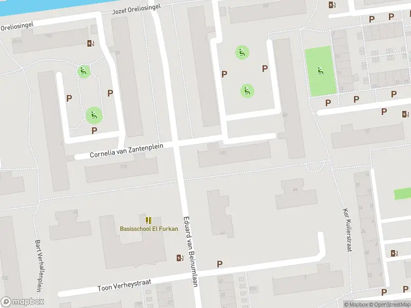 Ambulance met grote spoed naar de Eduard van Beinumlaan in Schiedam