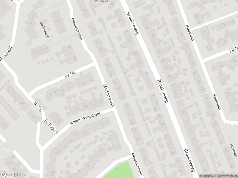 Ambulance met grote spoed naar de Meidoornlaan in Ameide