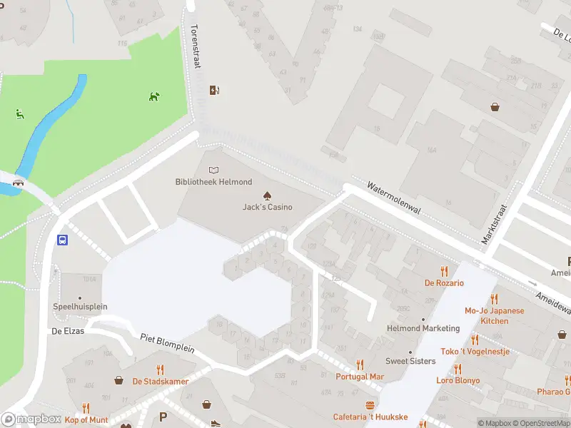 Brandweer met gepaste spoed naar de Markt in Helmond