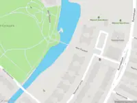 Ambulance met grote spoed naar de Lommerbaan in Zoetermeer