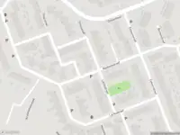 Ambulance met gepaste spoed naar de Cederdreef in Vlaardingen