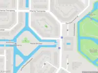 Ambulance met gepaste spoed naar de Catharina van Renneskade in Leiden