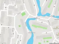 Ambulance met grote spoed naar de Iepenrode in Leiden