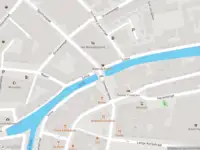 Ambulance met gepaste spoed naar de Schie in Schiedam