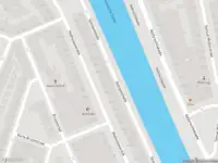 Ambulance met gepaste spoed naar de Spangesekade in Rotterdam