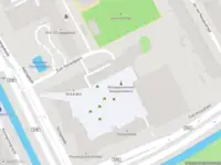 Brandweer met grote spoed naar de Zuid-Hollandplein in 's-Gravenhage vanwege afgaan automatisch brandalarm