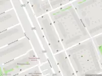 Ambulance met grote spoed naar de Limmenstraat in Amsterdam