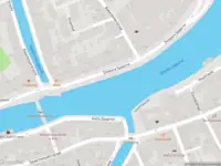 Ambulance met gepaste spoed naar de Spaarnwouderstraat in Haarlem