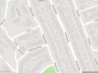 Ambulance met grote spoed naar de Meidoornlaan in Ameide